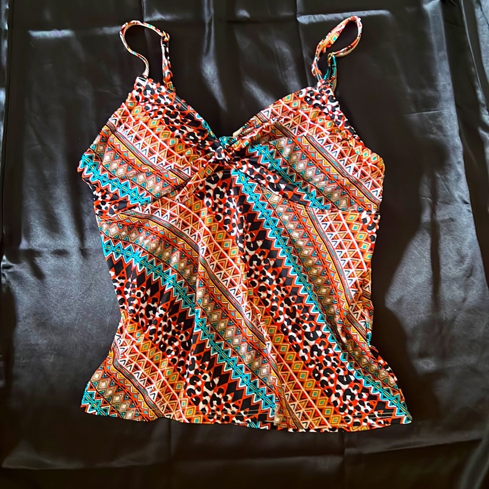 Swimsuits For All Voyager Cup Sized Tie Front Underwire Tankini Top